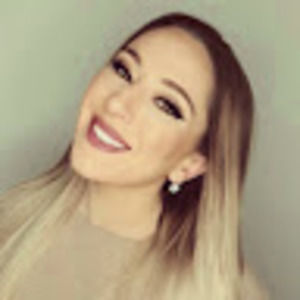 Meet your Posher, Andjela